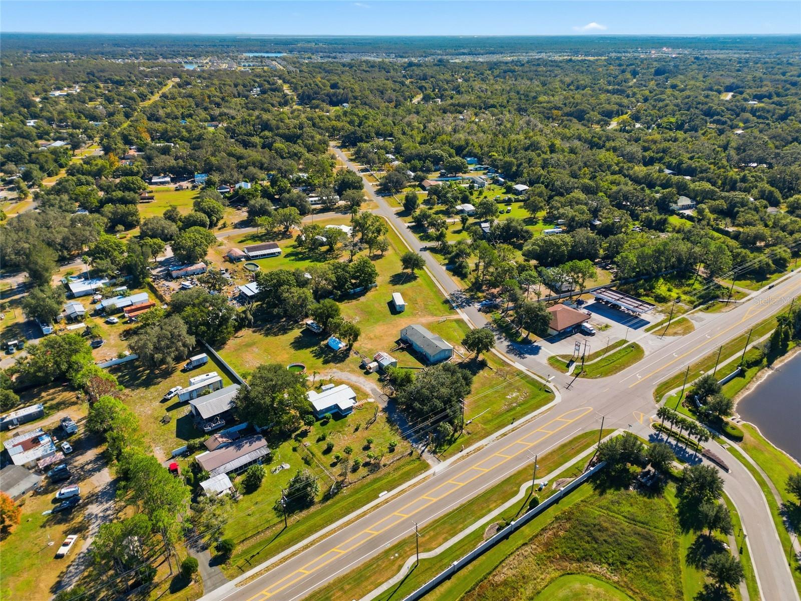 12422 Balm Riverview Rd Property Photo 9