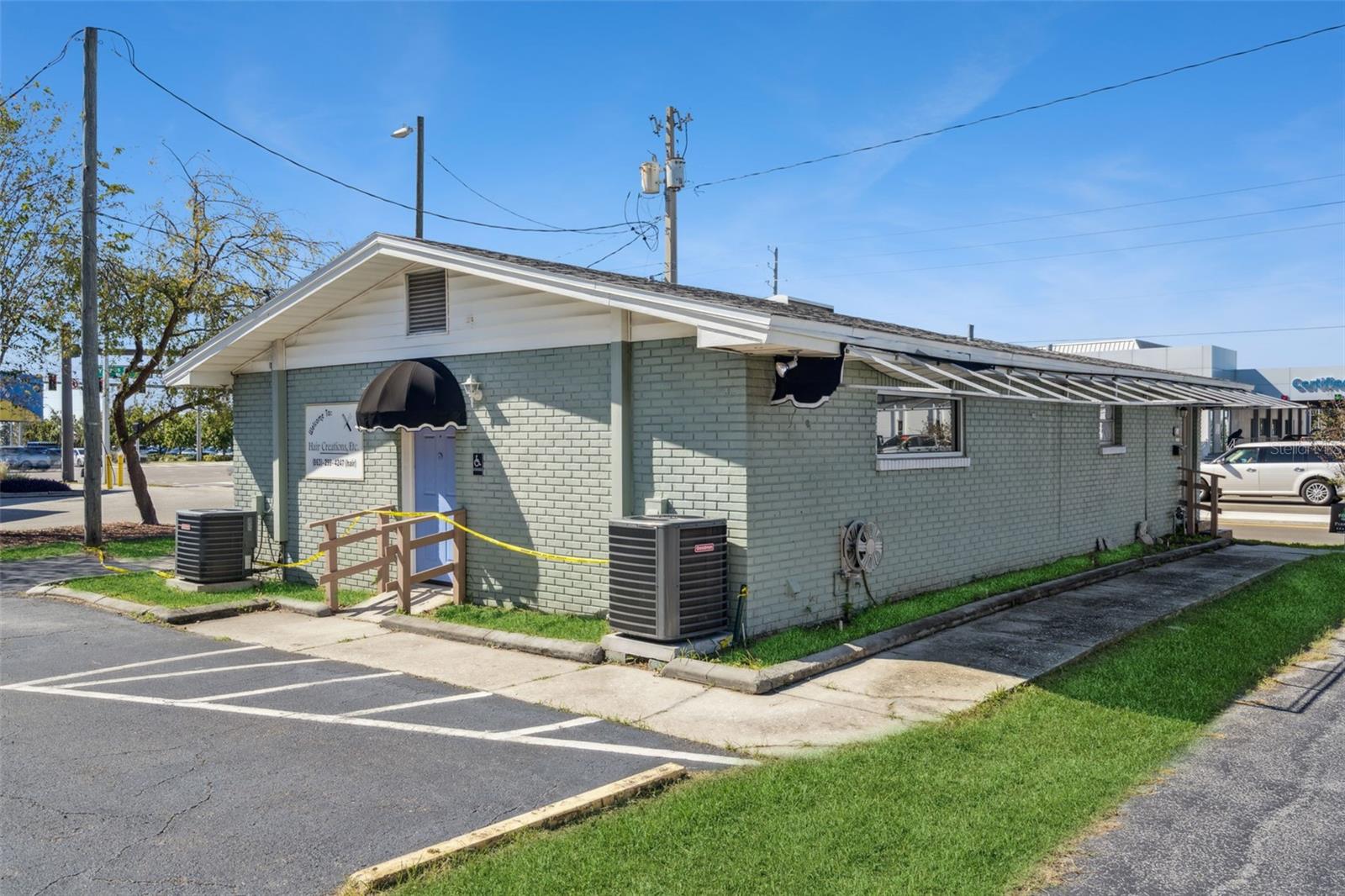 1610 1st St S Property Photo 4