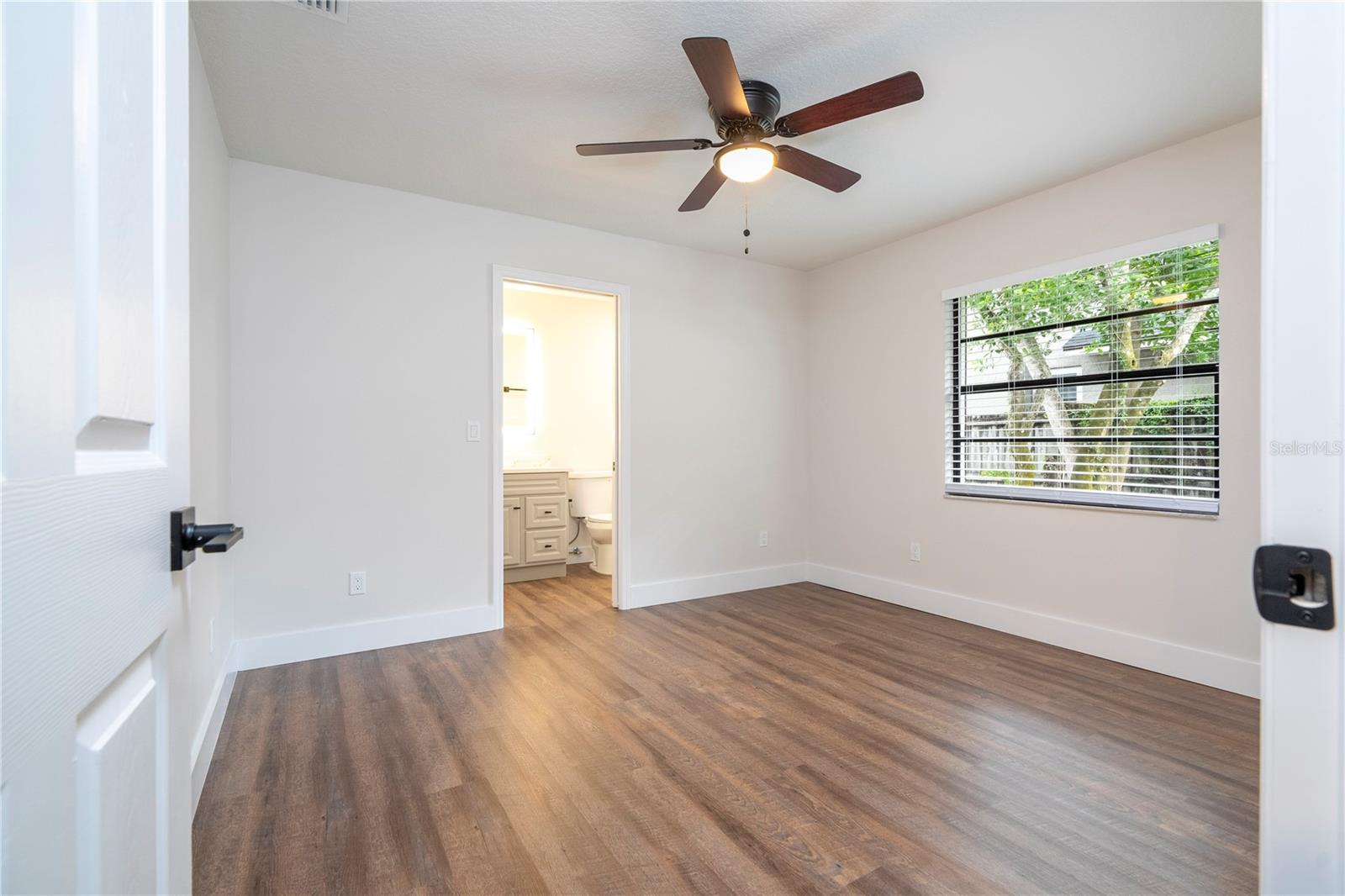 1124 Munster St Property Photo 18