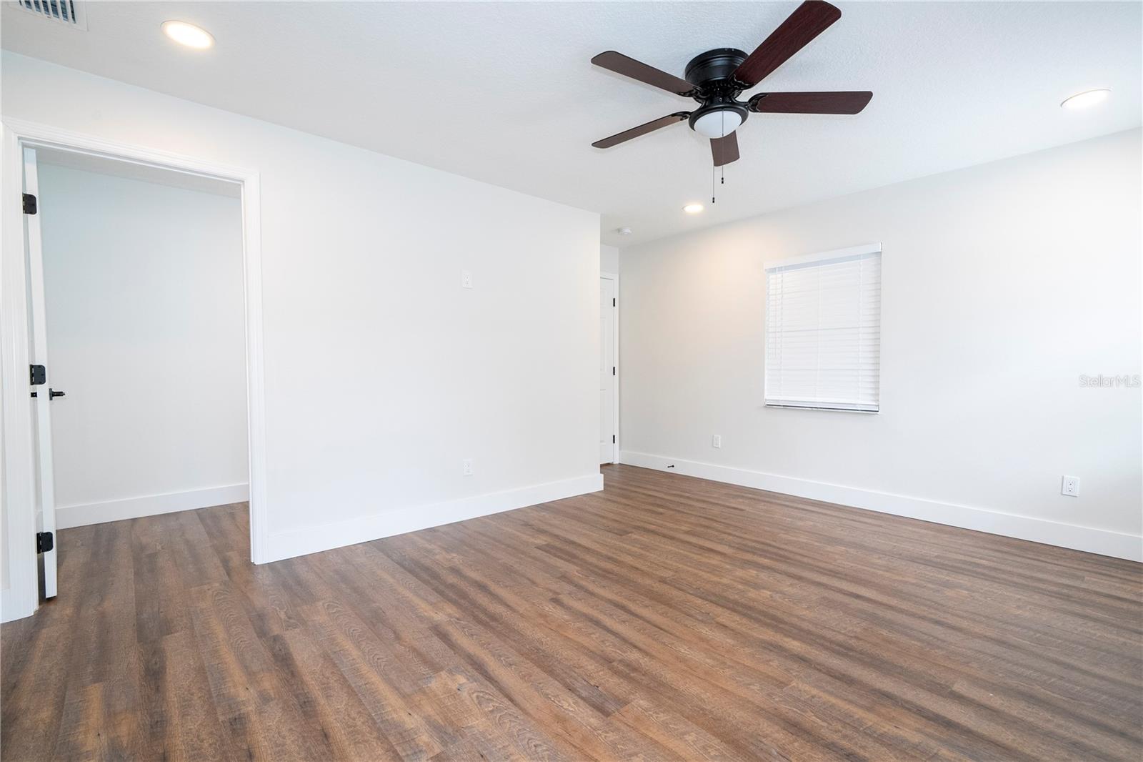 1124 Munster St Property Photo 52