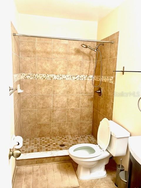 8214 Ambrose Cove Way Property Photo 14