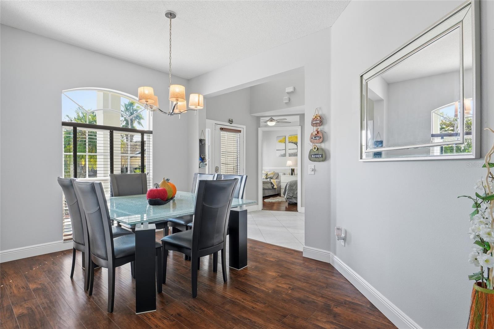 930 Oak Chase Dr Property Photo 9