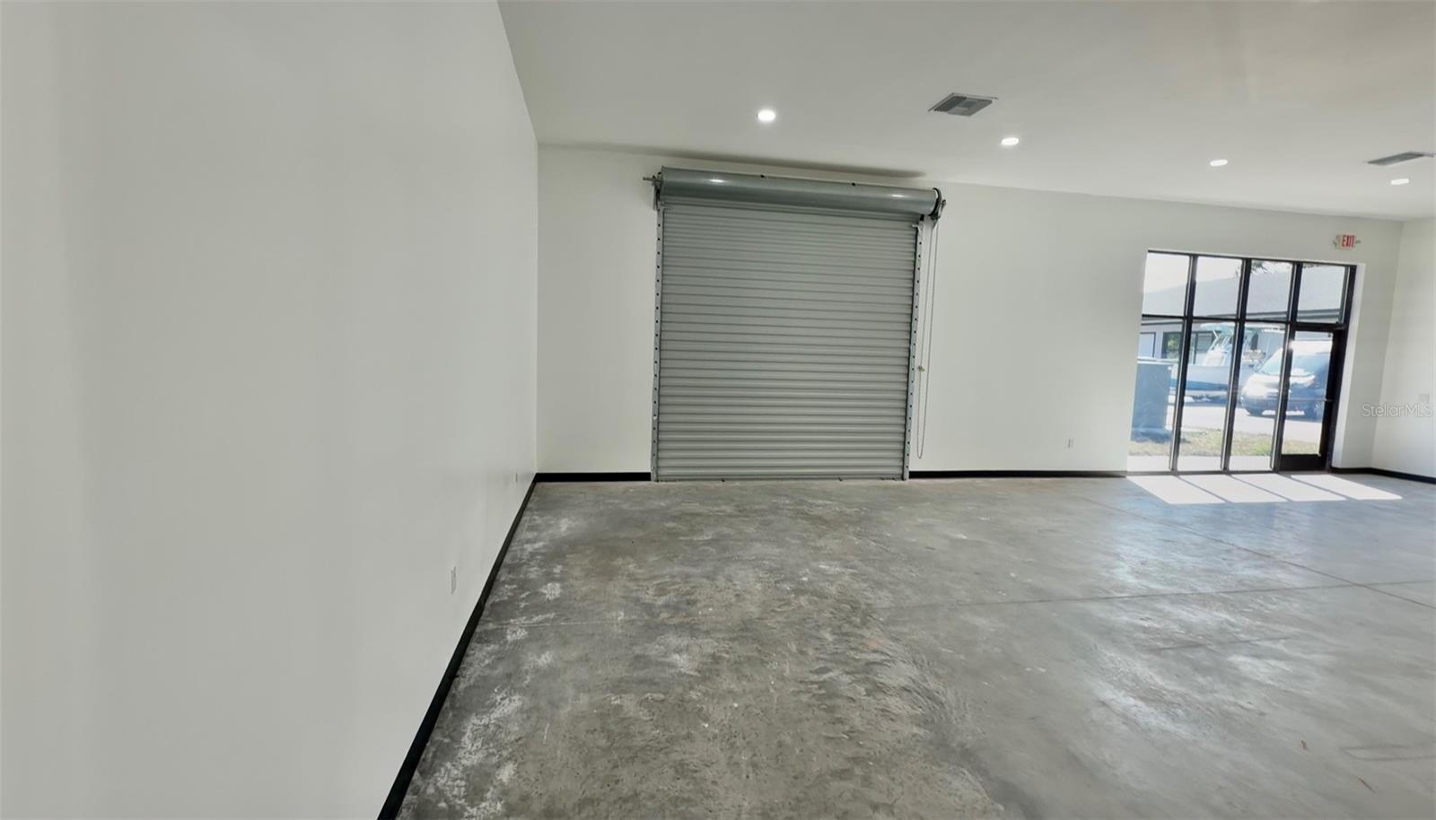 727 Tillman Pl #101 Property Photo 2