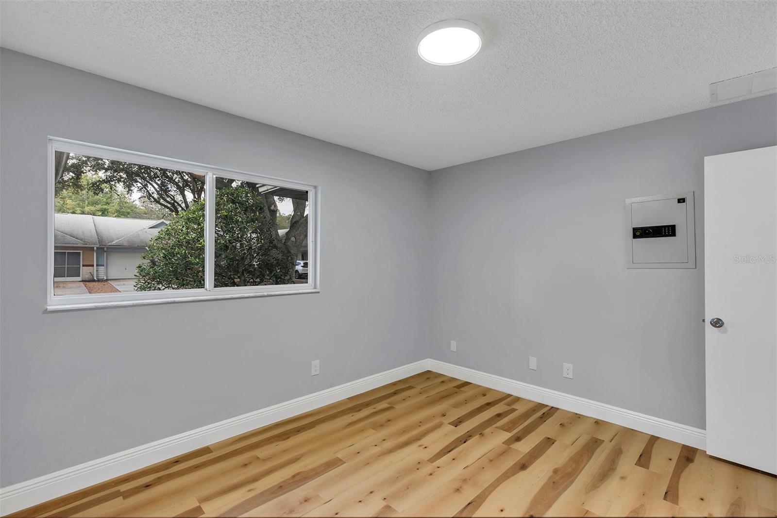 9755 Sw 94th Ter #c Property Photo 15