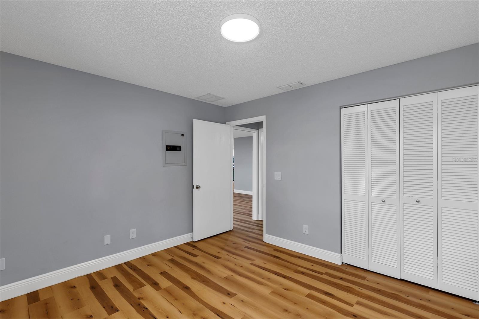 9755 Sw 94th Ter #c Property Photo 17