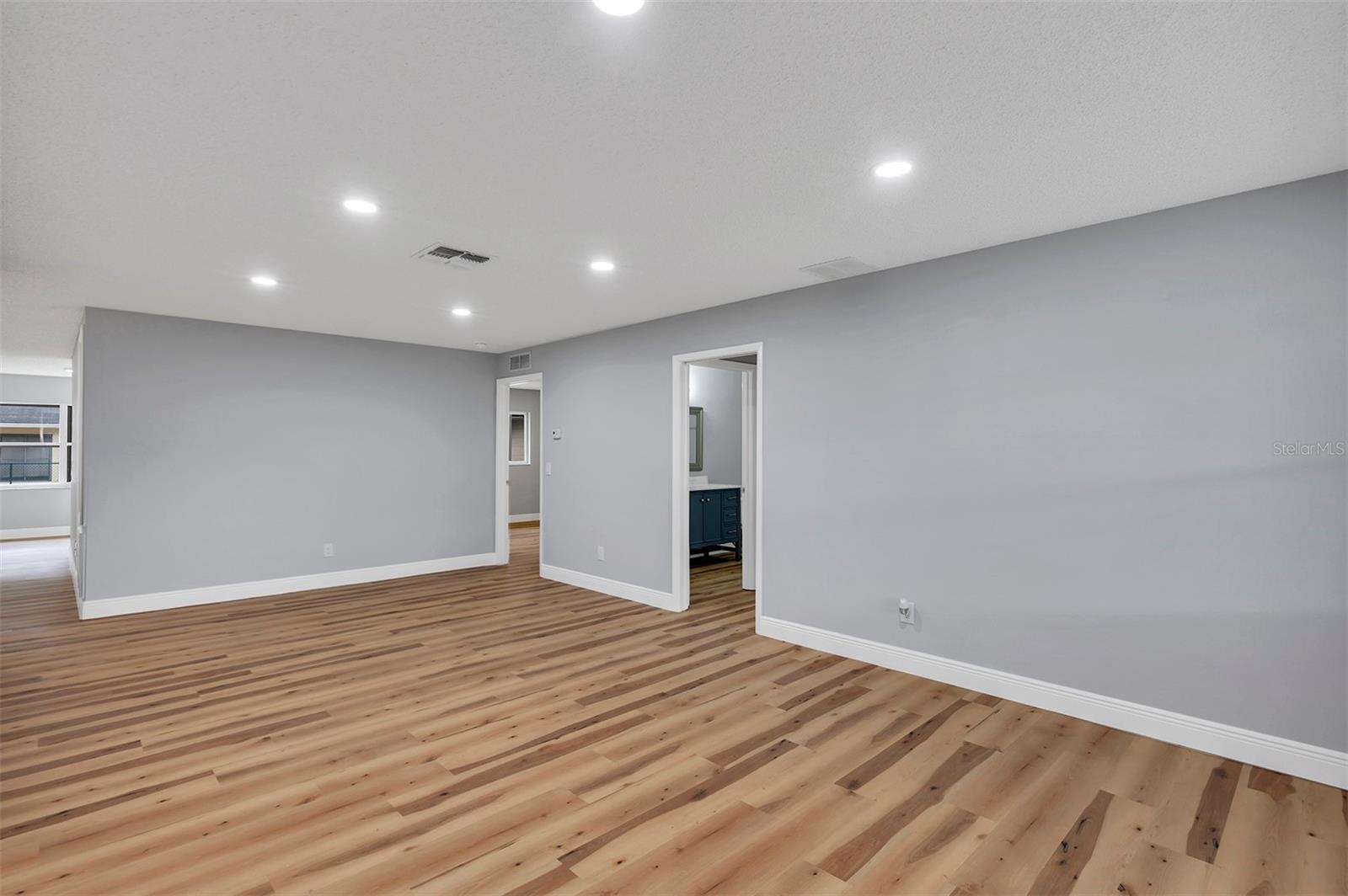 9755 Sw 94th Ter #c Property Photo 26