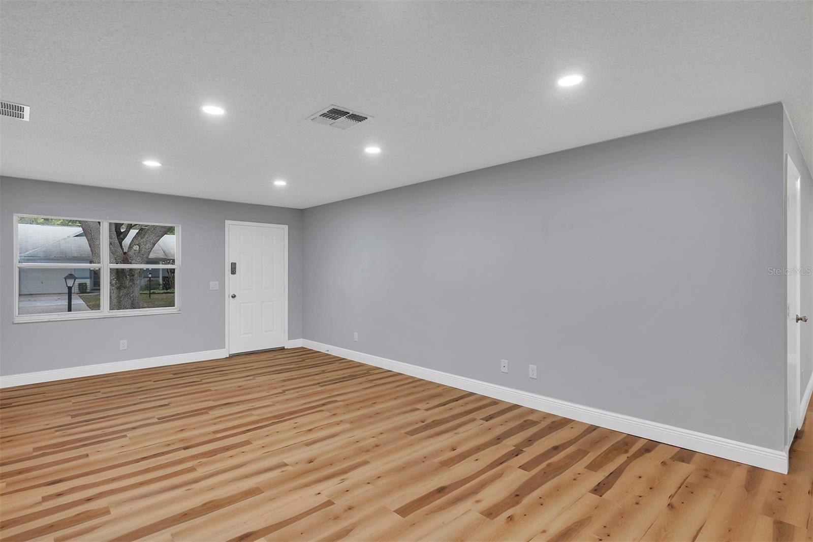 9755 Sw 94th Ter #c Property Photo 28