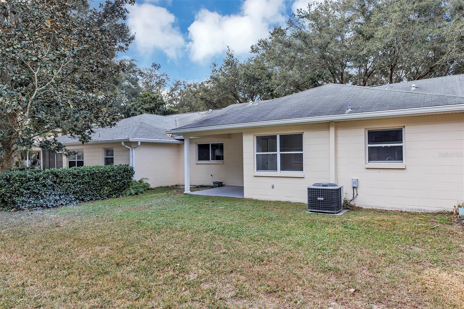 9755 Sw 94th Ter #c Property Photo 34