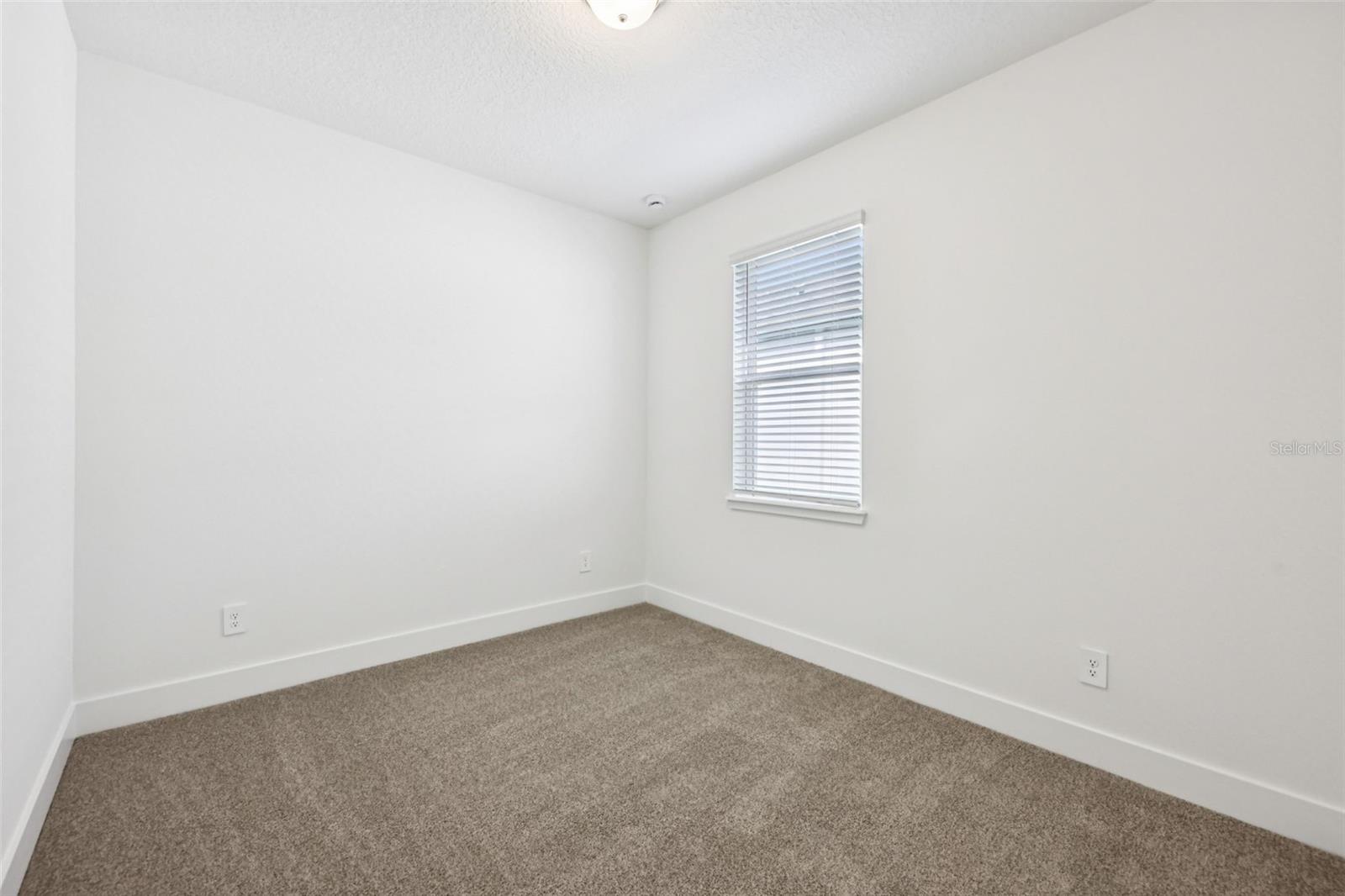 1340 Oakhaven Ave Property Photo 25