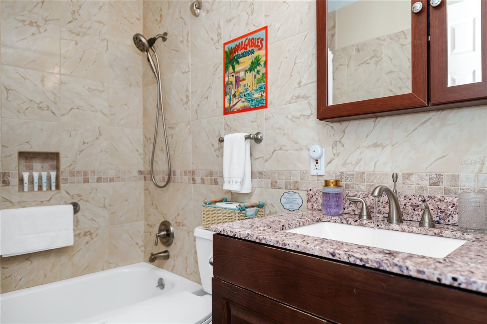 363 Harbor Dr Property Photo 35