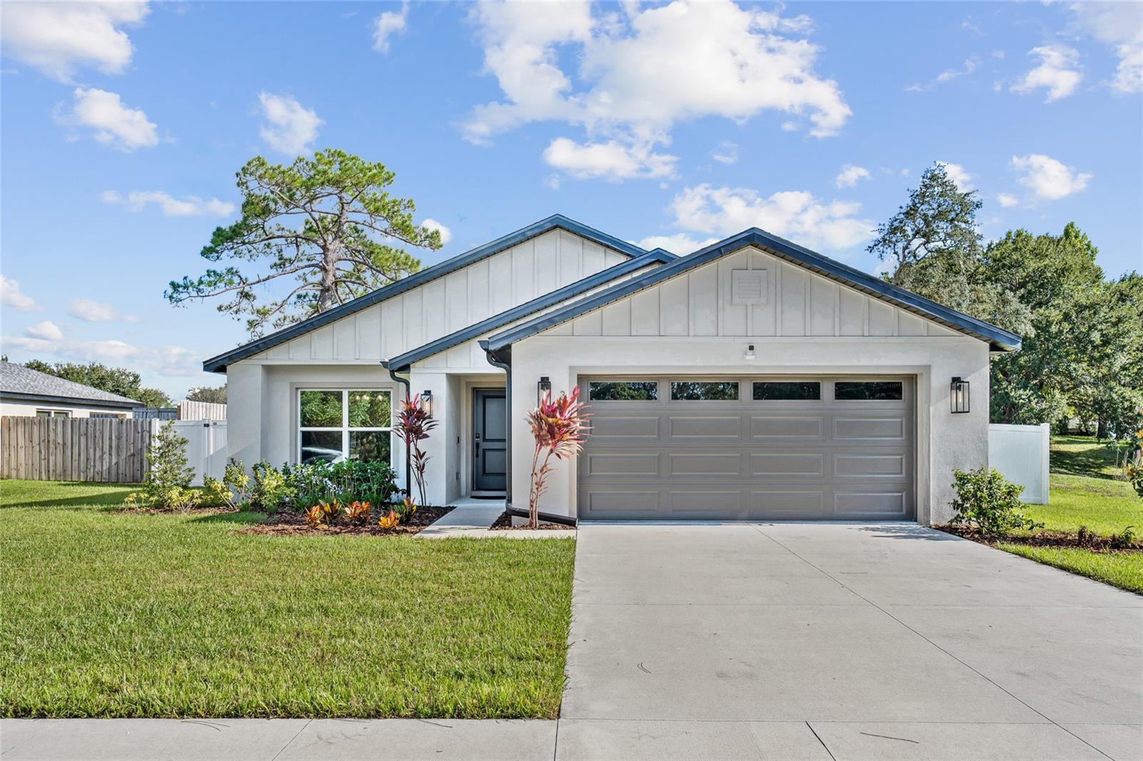 351 HAVERSHAM RD Property Photo 1