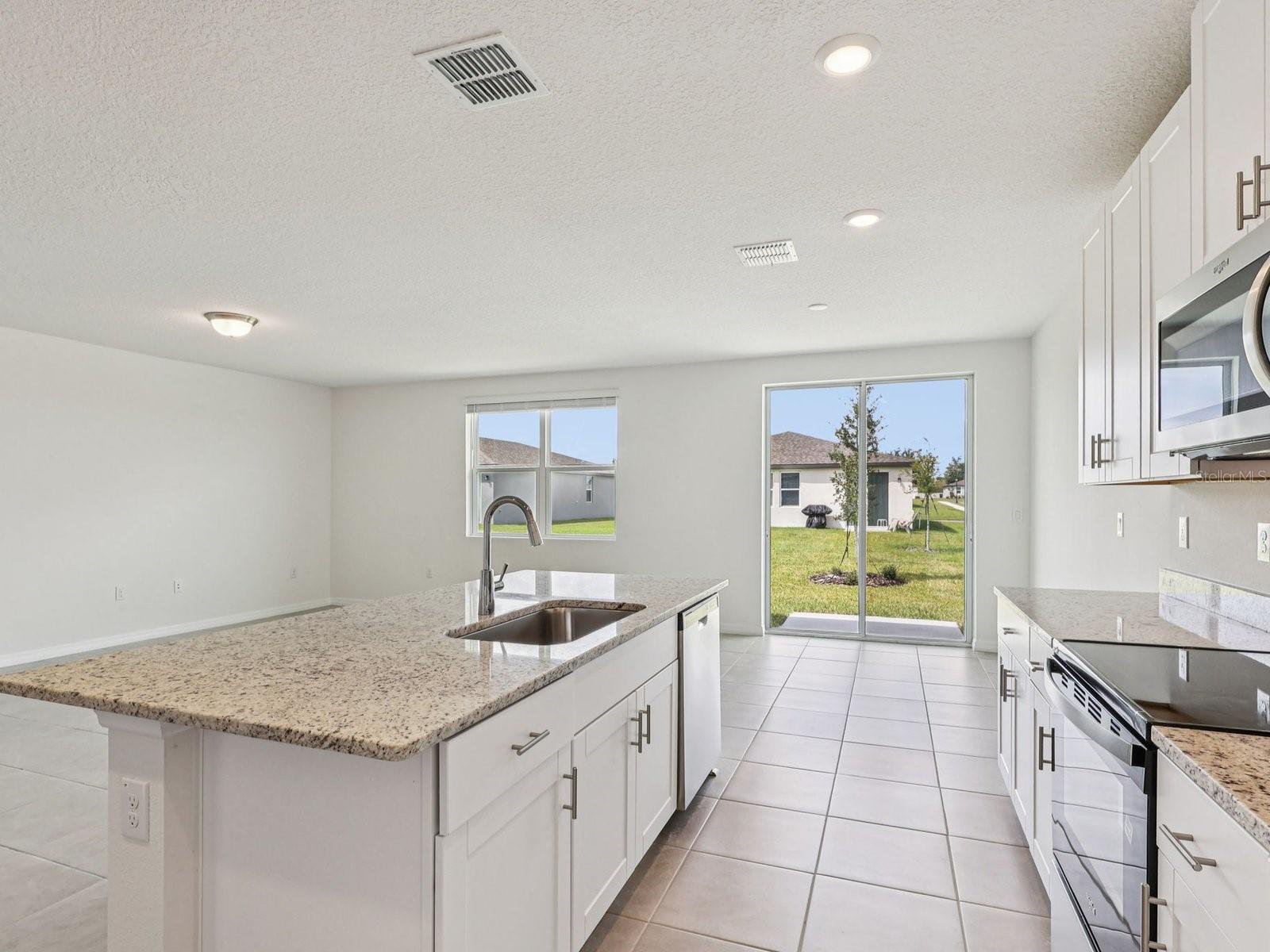 1646 Bark Ridge Dr Property Photo 10