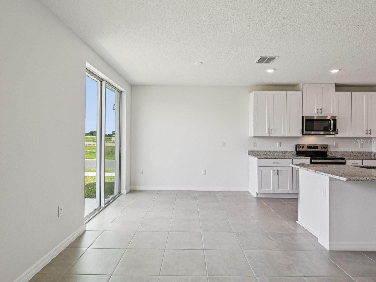 1646 Bark Ridge Dr Property Photo 11