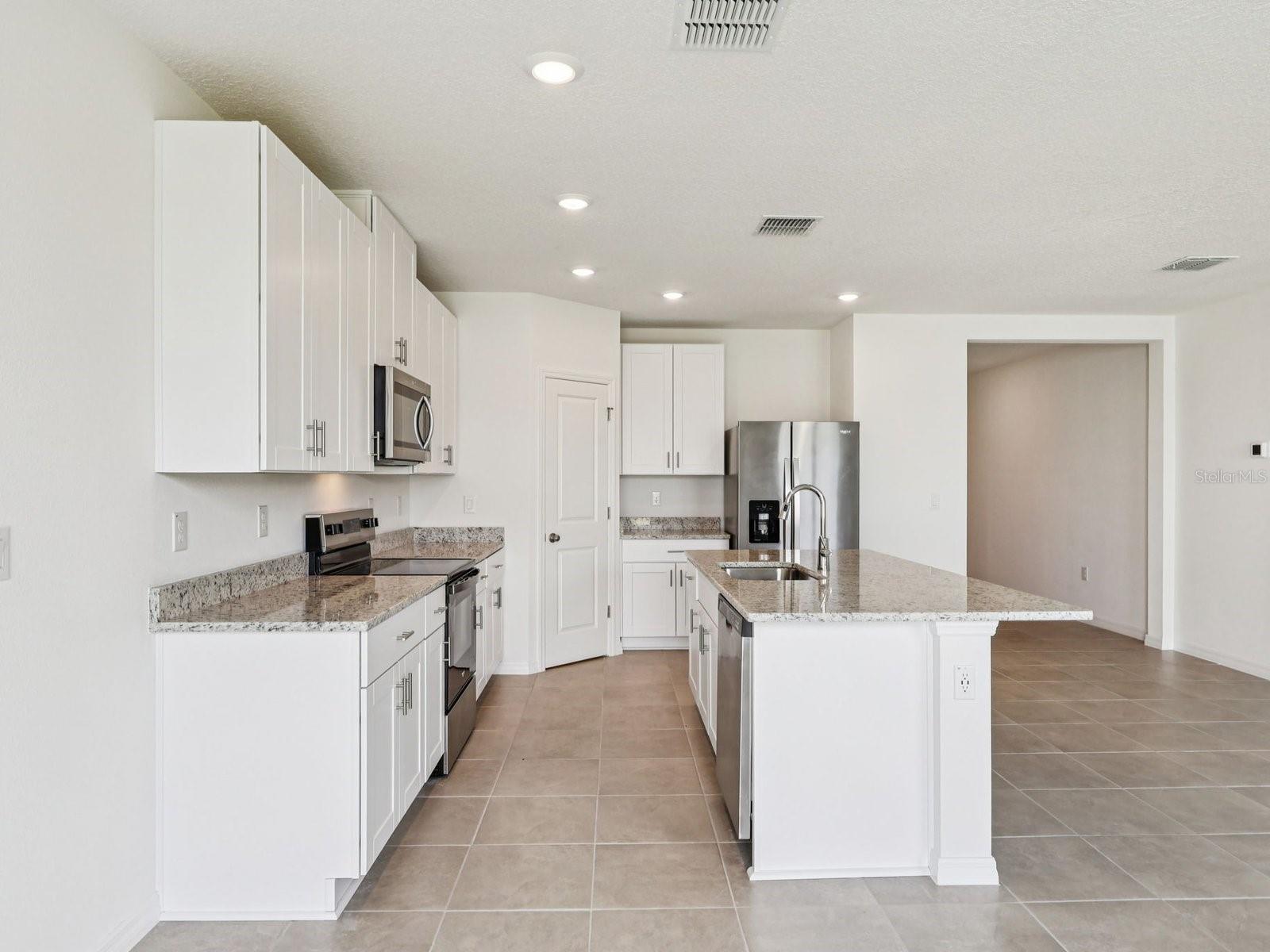 1646 Bark Ridge Dr Property Photo 14