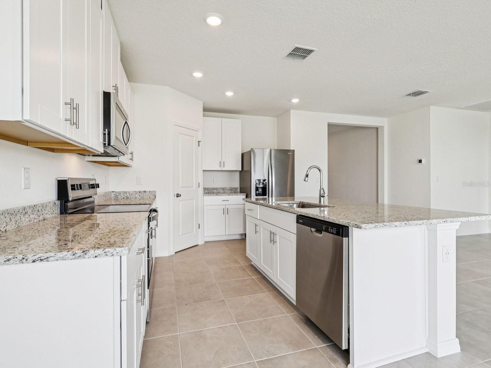 1646 Bark Ridge Dr Property Photo 15