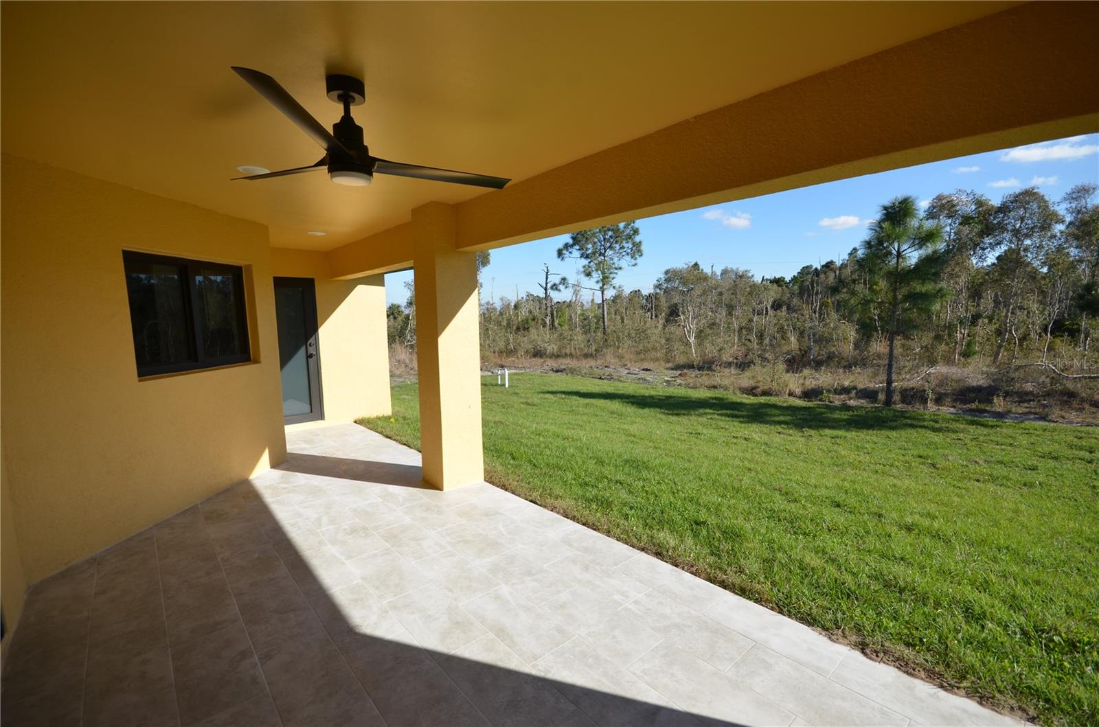 1242 Hathor St E Property Photo 45