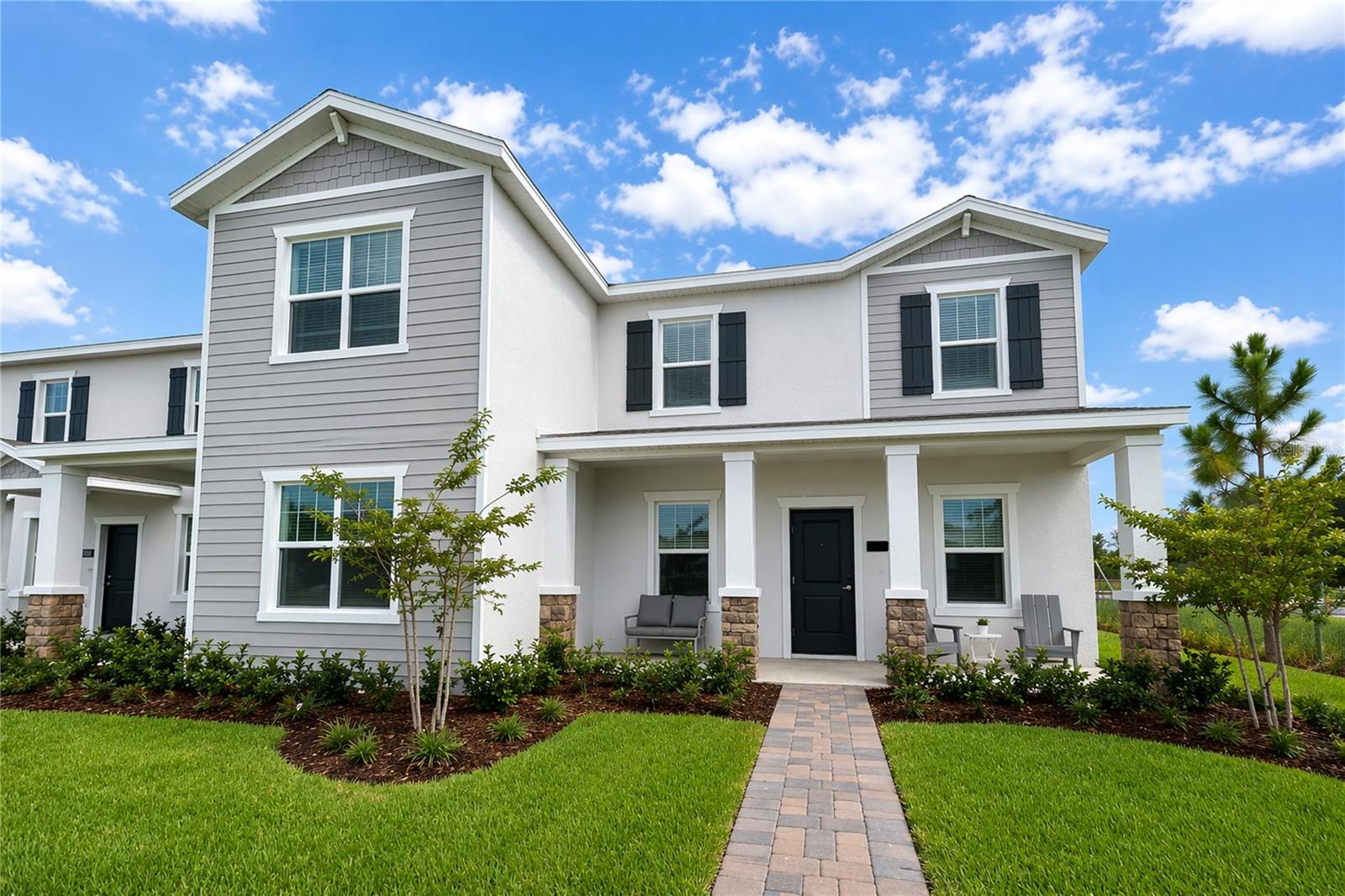 5581 RONIN DR Property Photo 1