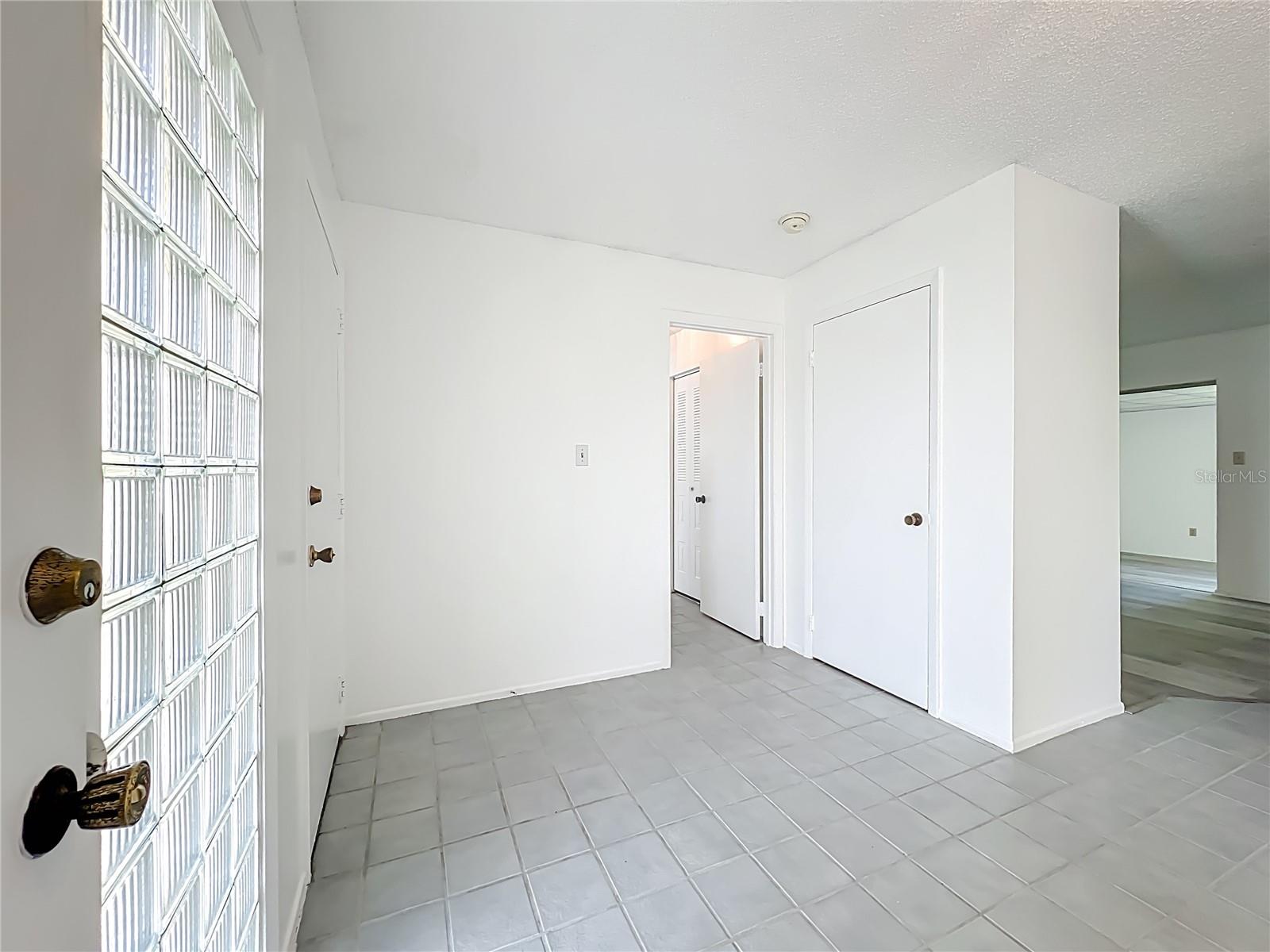 5321 Williamsport Dr Property Photo 10