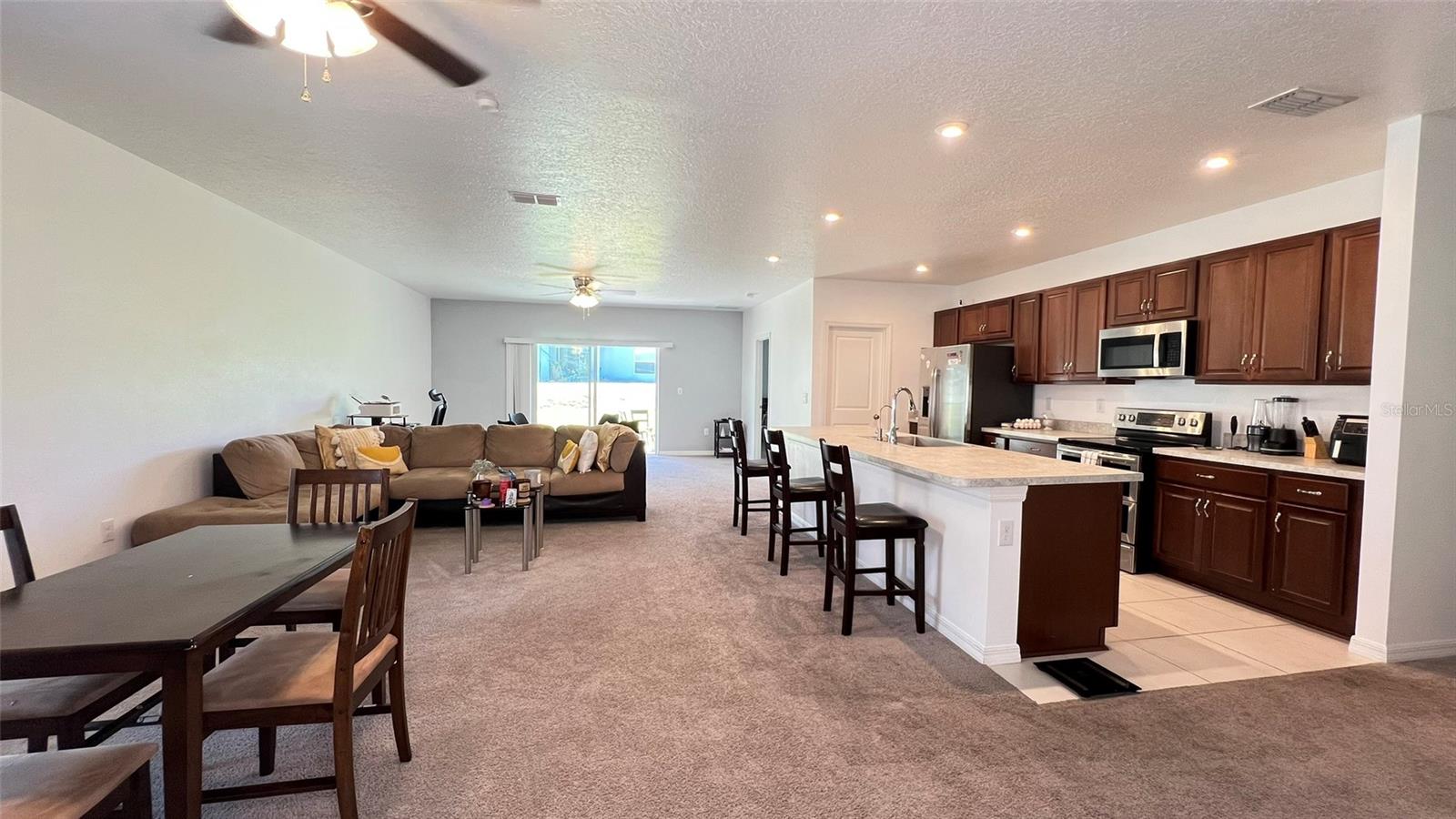 136 Hamlet Loop Property Photo 5