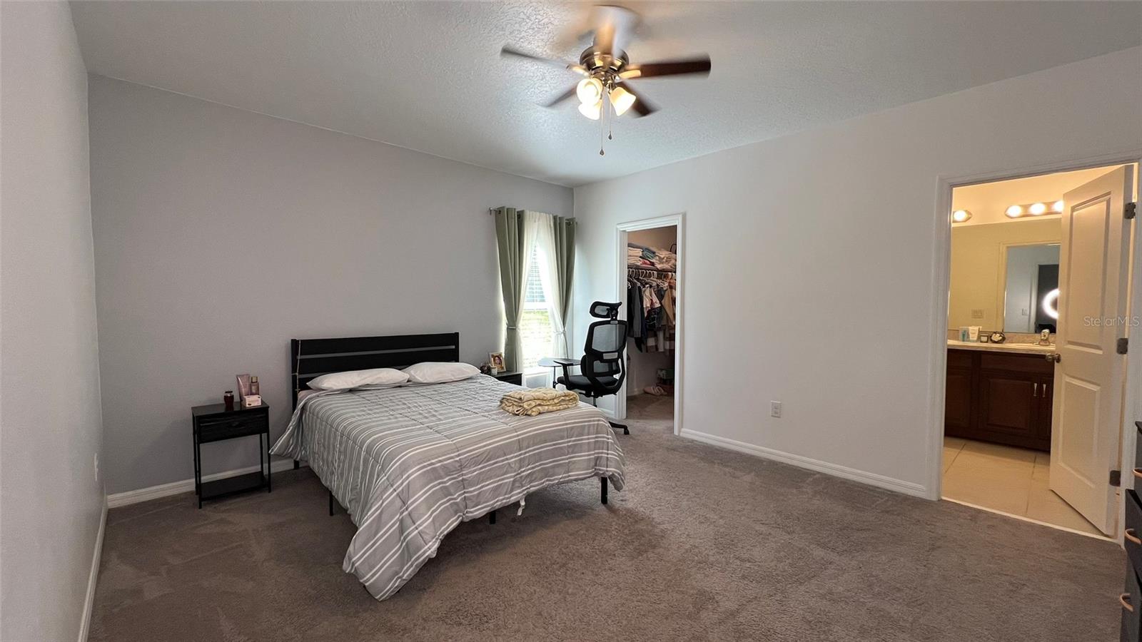136 Hamlet Loop Property Photo 9