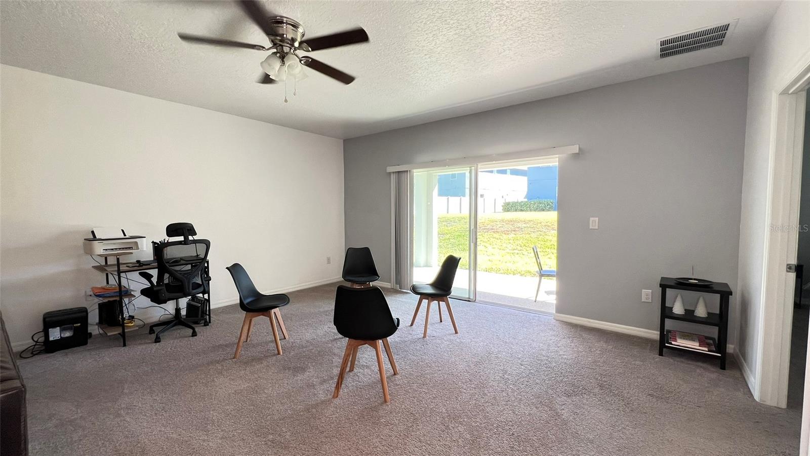 136 Hamlet Loop Property Photo 12