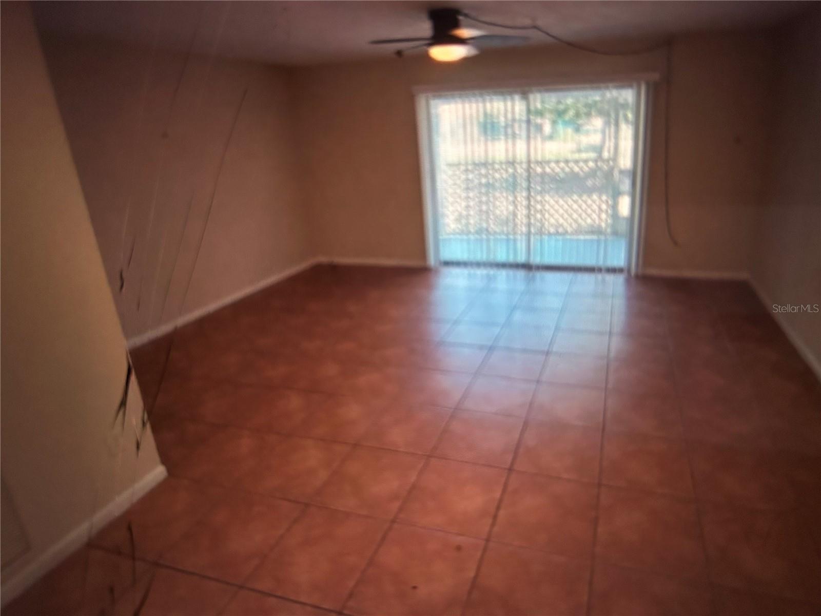 3425 Tricon Ln #12 Property Photo 2