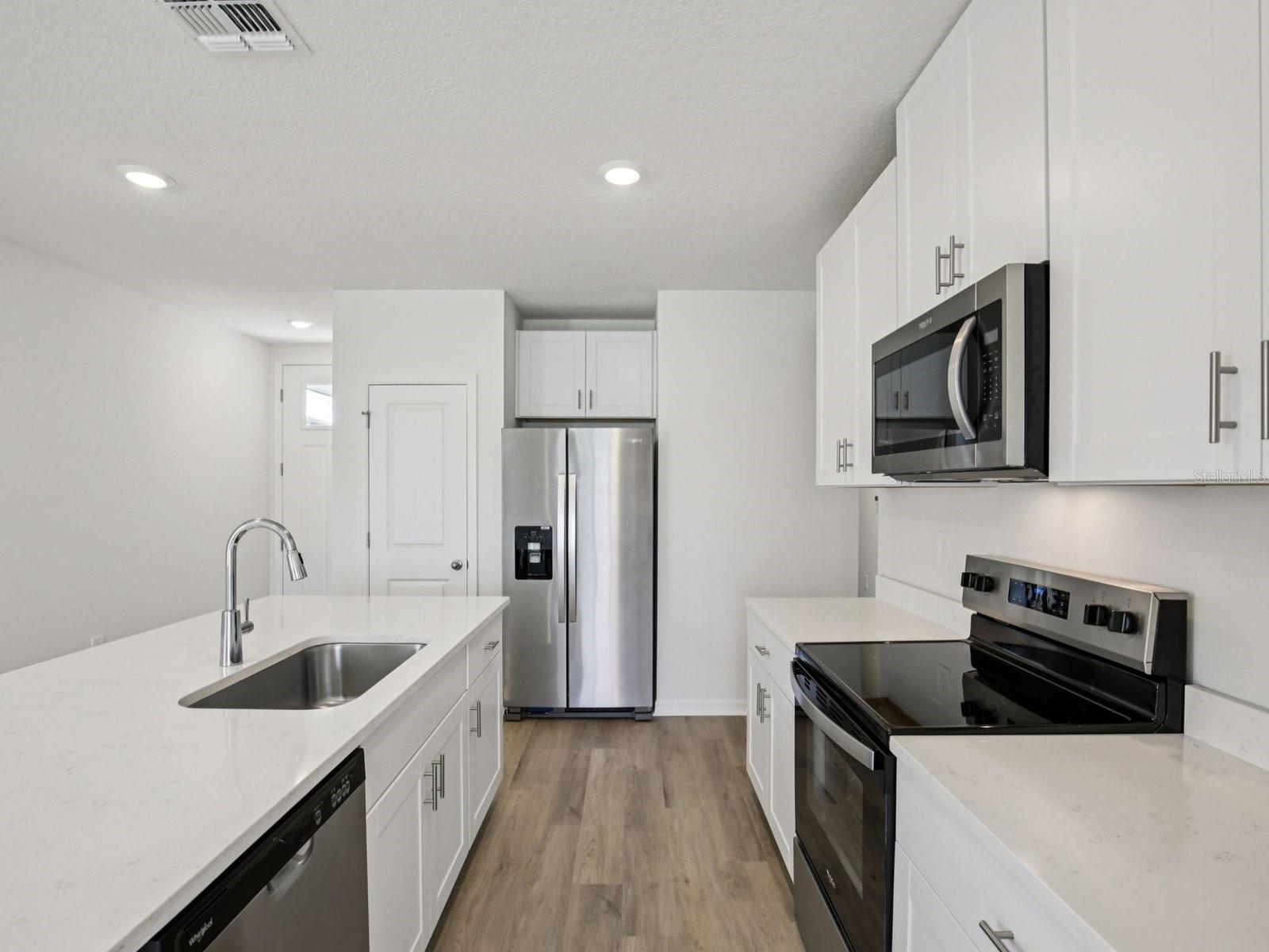 11255 Bellewood Ter Property Photo 5