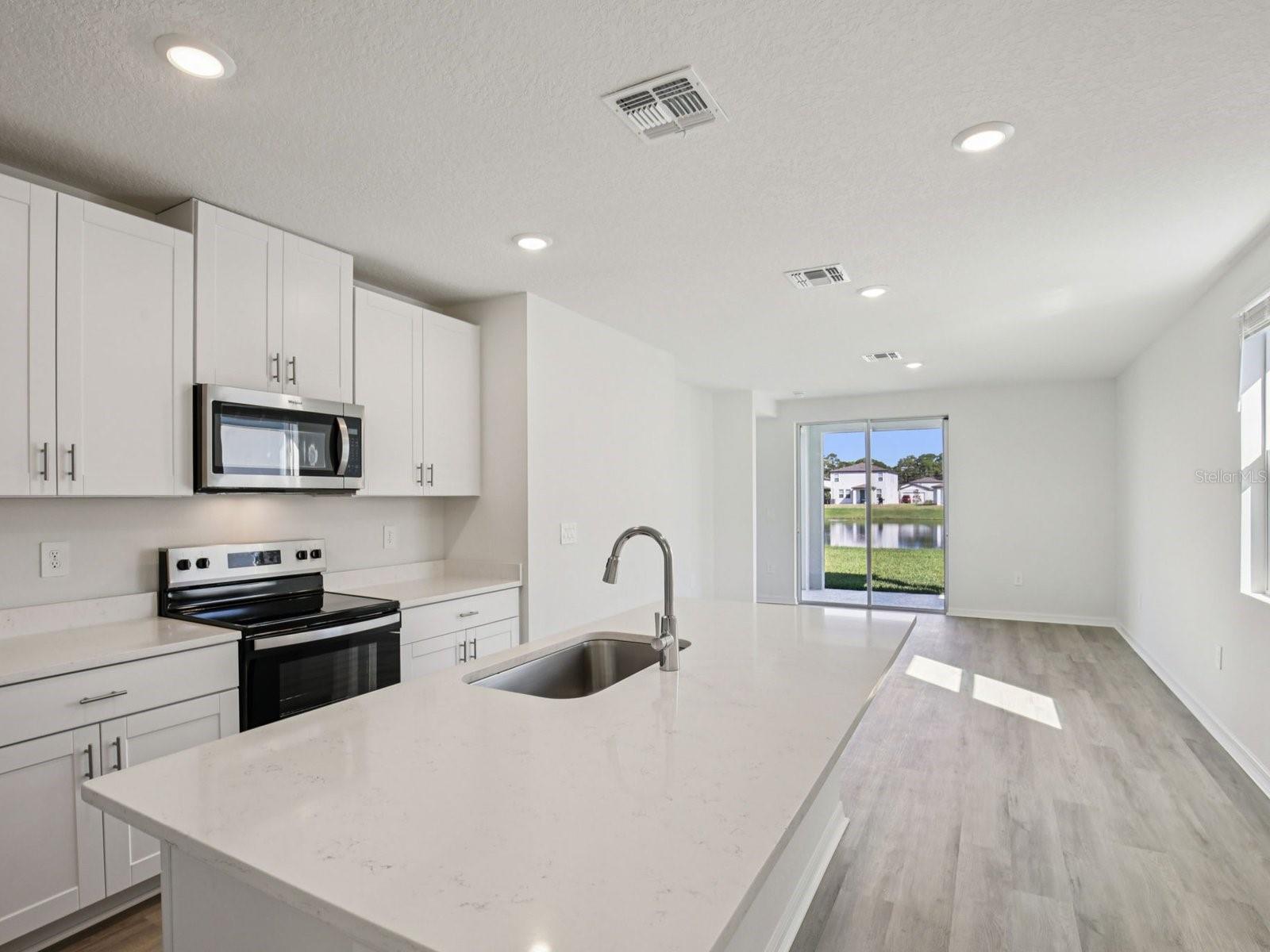11255 Bellewood Ter Property Photo 6
