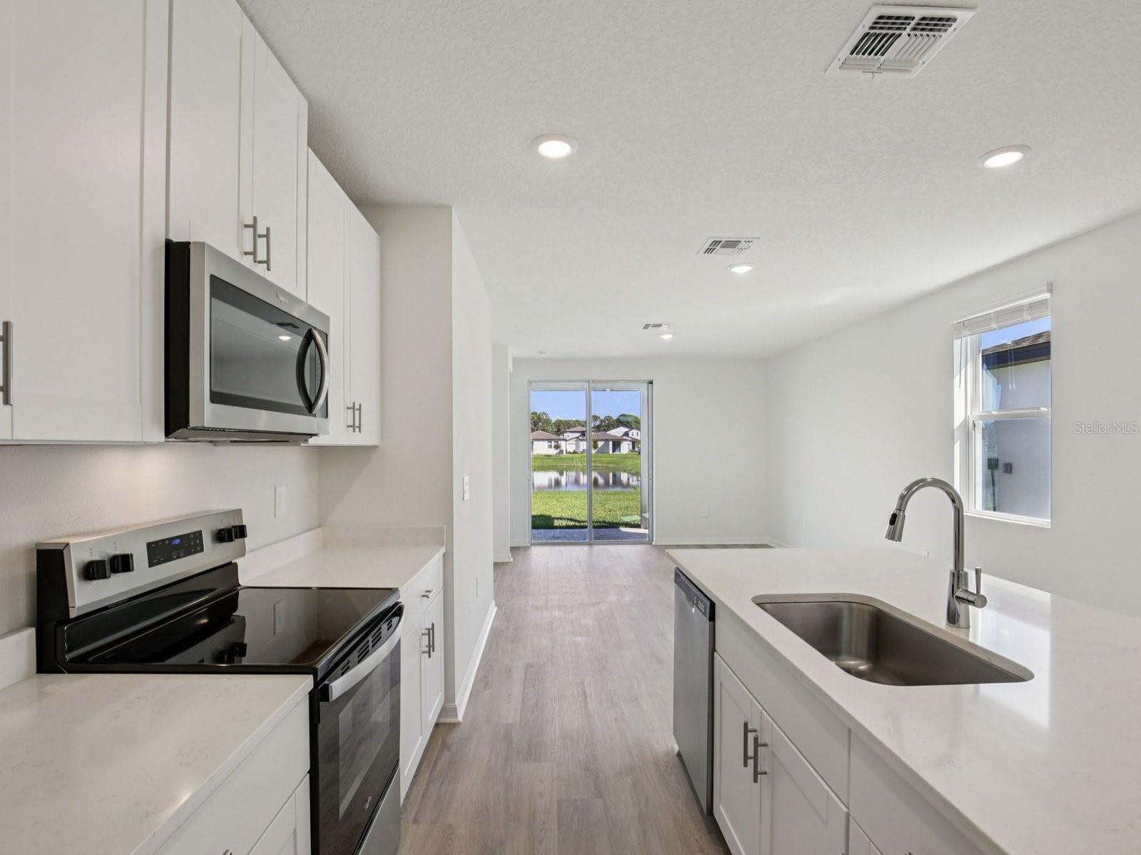 11255 Bellewood Ter Property Photo 8