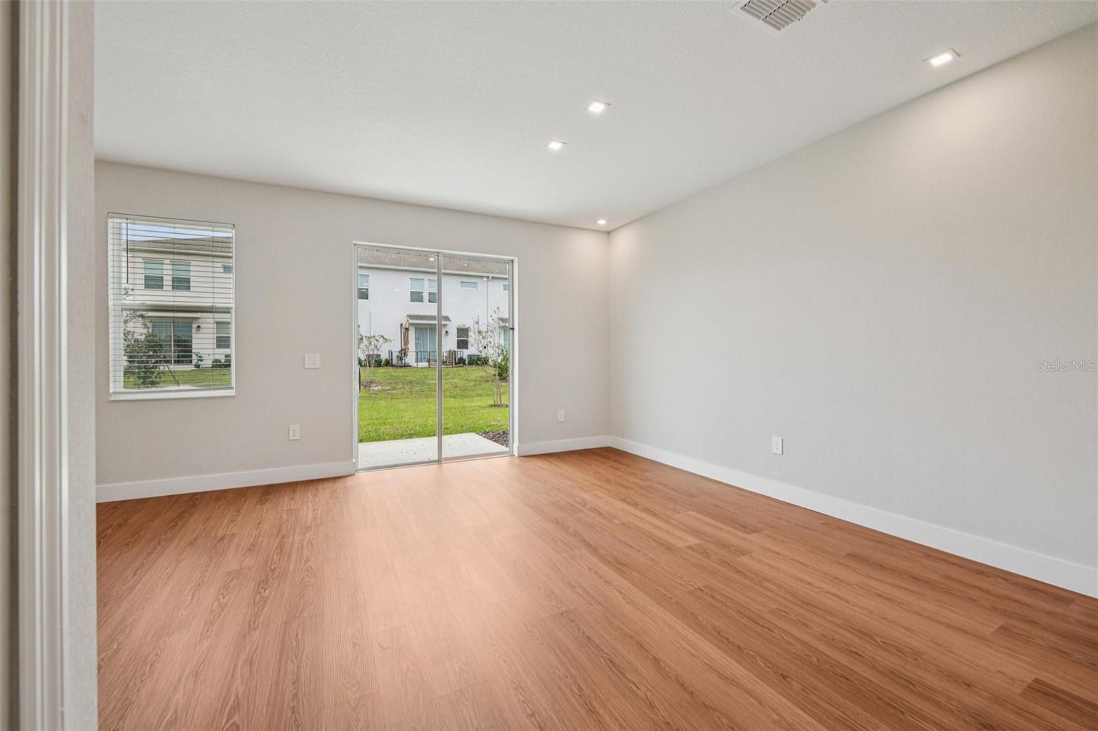 6159 Peaceful Park Way Property Photo 9
