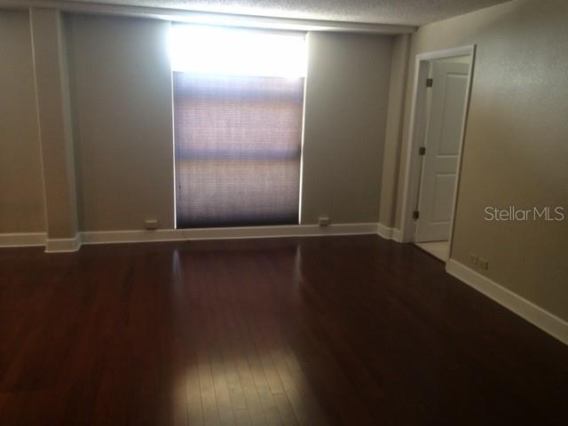 151 E Washington St #209 Property Photo 10