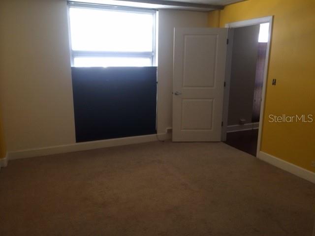 151 E Washington St #209 Property Photo 13