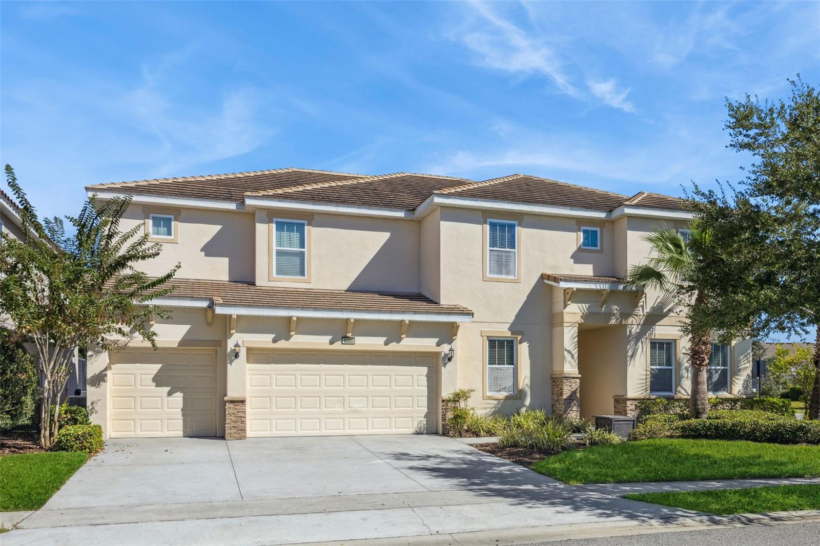6000 Oak Green Loop Property Photo 1