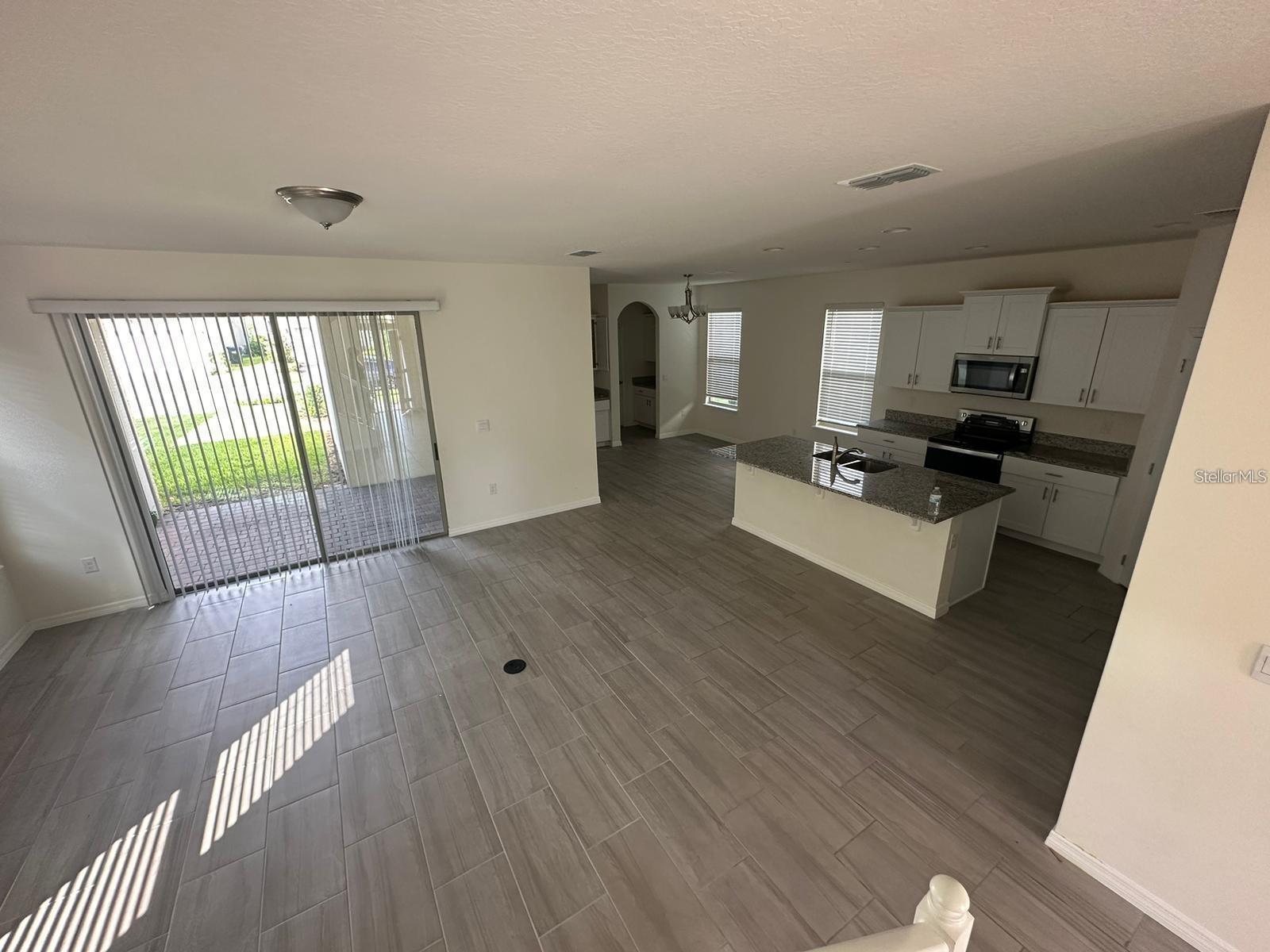 17865 Adrift Rd Property Photo 3