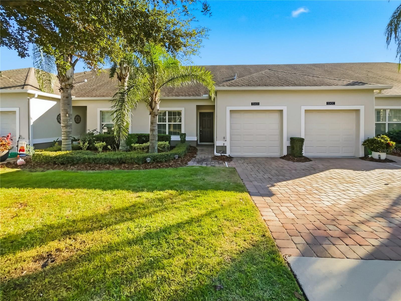 3542 Fairwaters Ct #d Property Photo 2