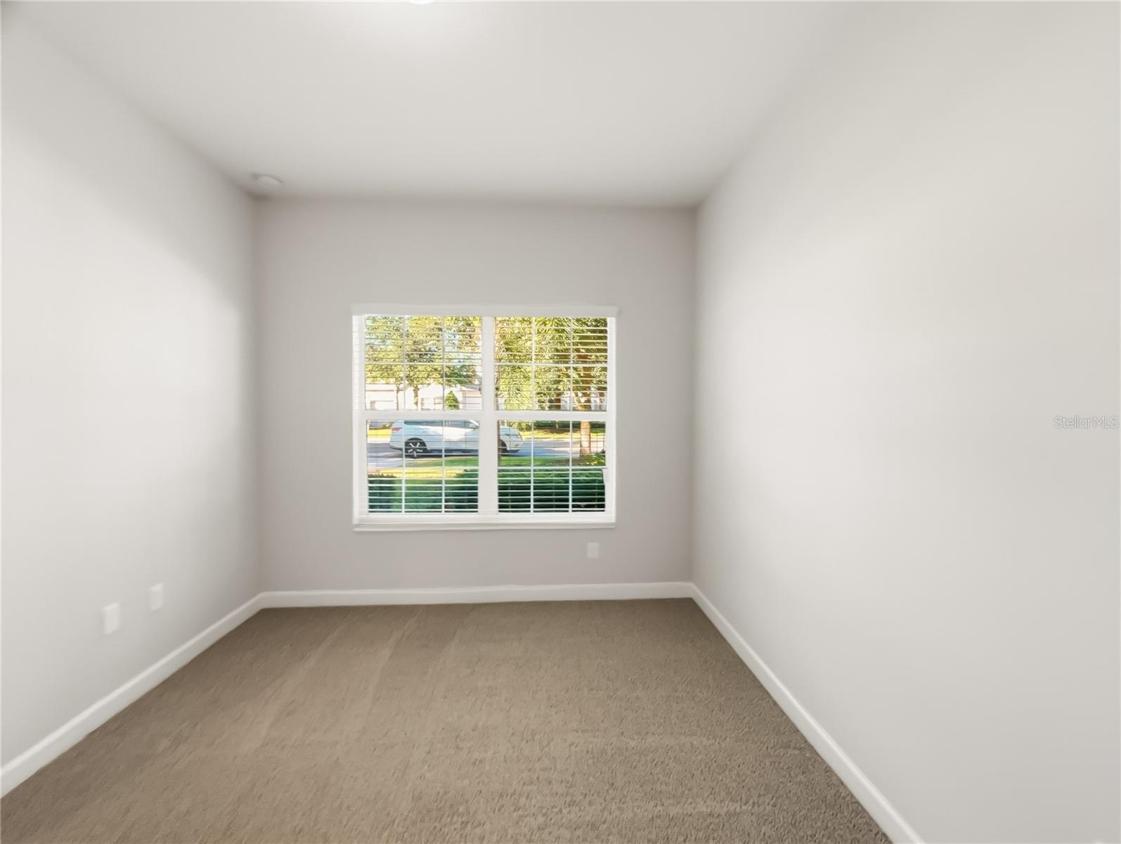 3542 Fairwaters Ct #d Property Photo 12