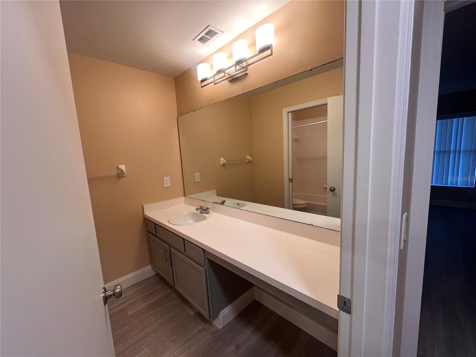 14560 Laguna Beach Cir Property Photo 35