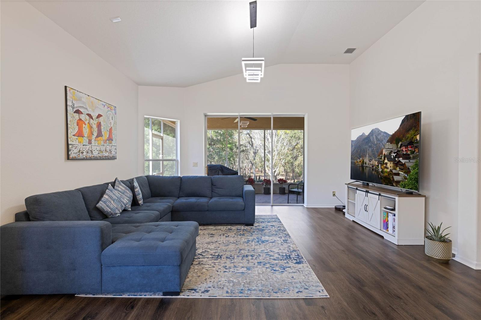 1203 W Diamond Shore Loop Property Photo 11