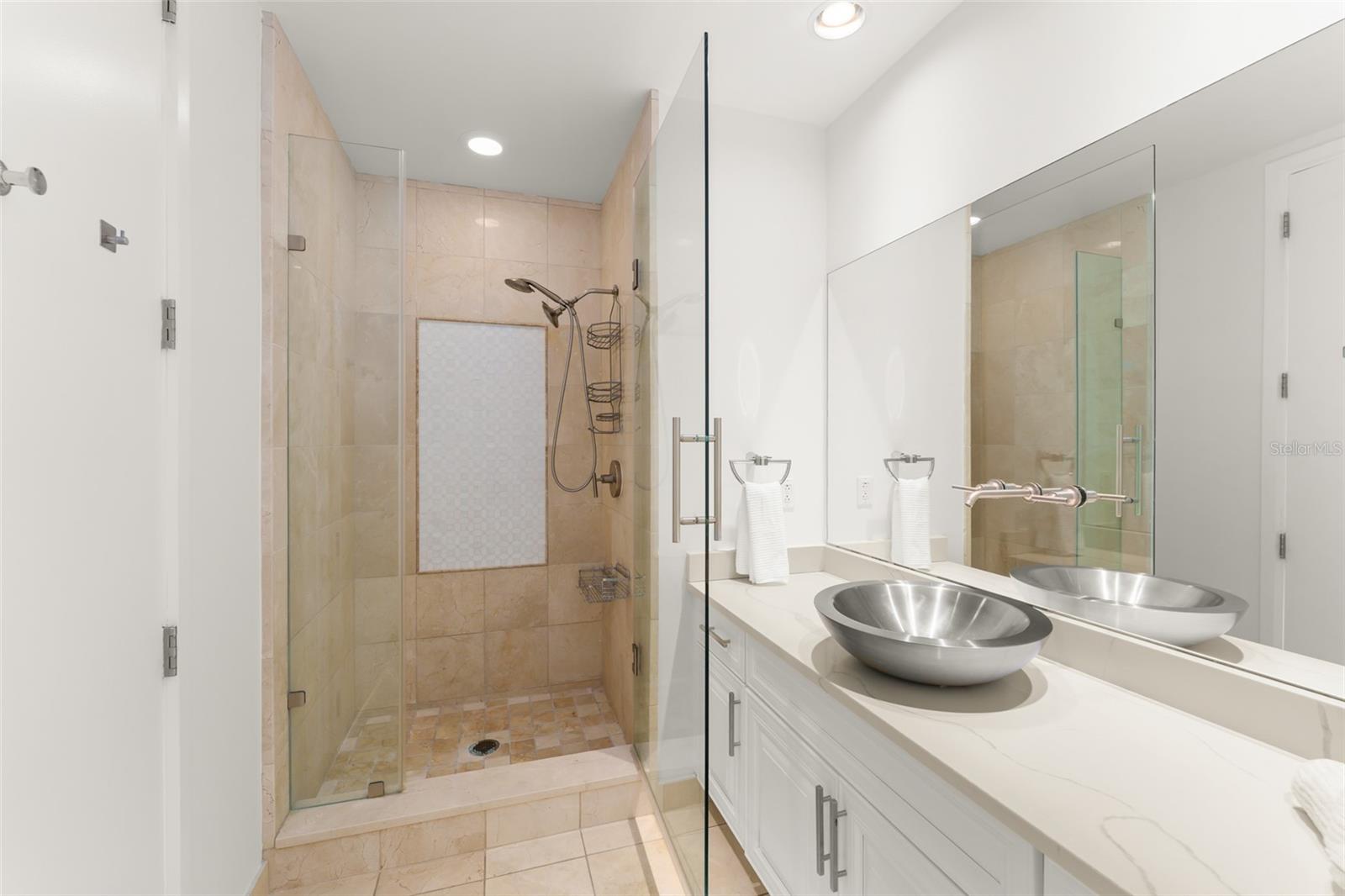 150 E Robinson St #ph3504 Property Photo 34