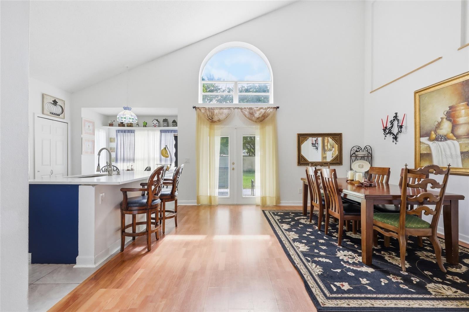13200 Mallard Cove Blvd Property Photo 4
