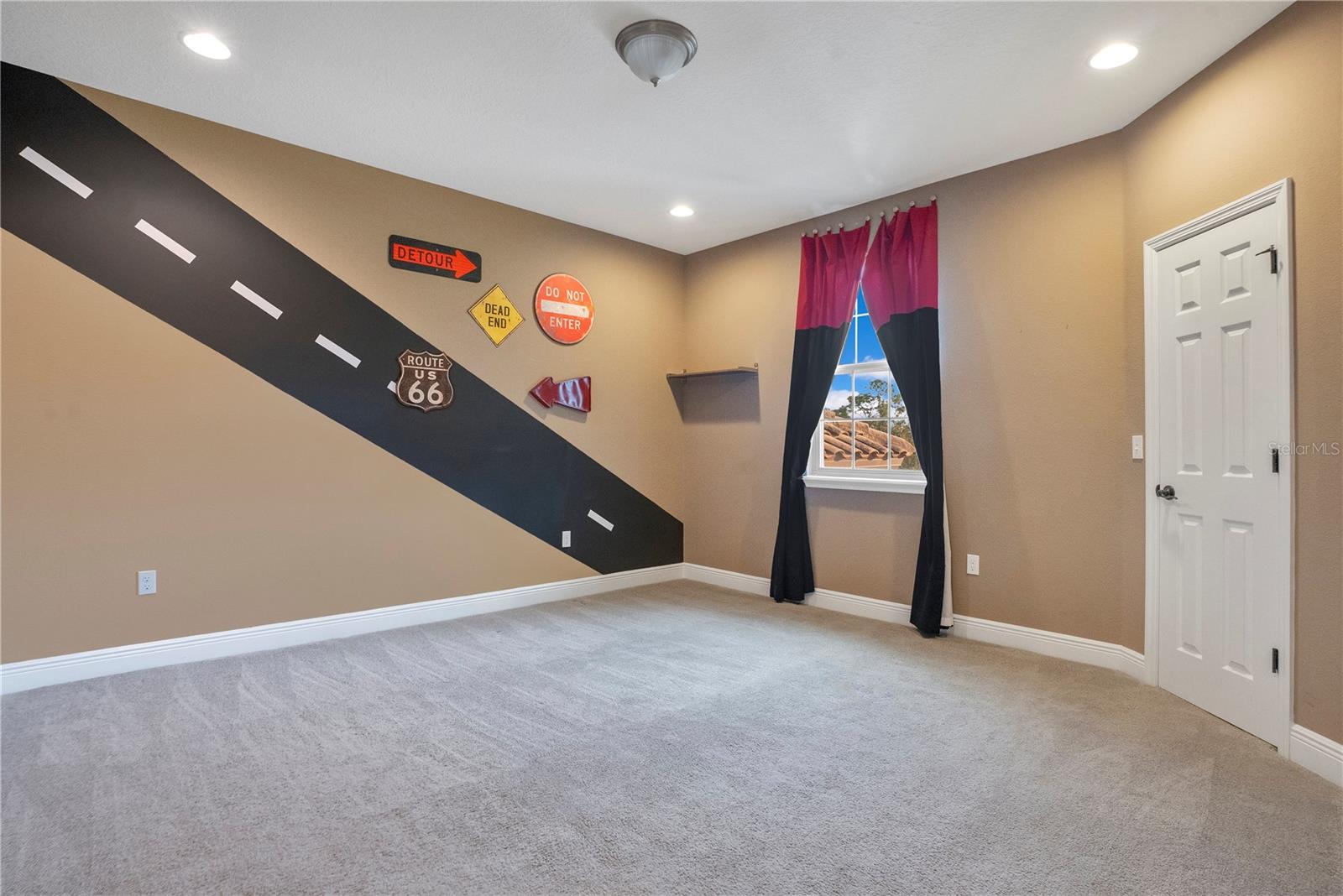 2356 Kelbrook Ct Property Photo 45
