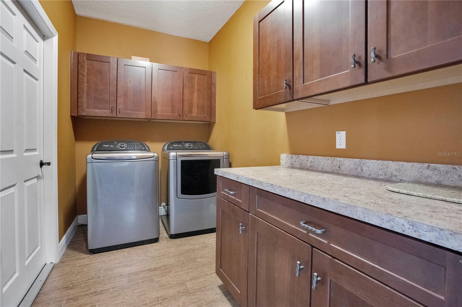 2356 Kelbrook Ct Property Photo 59