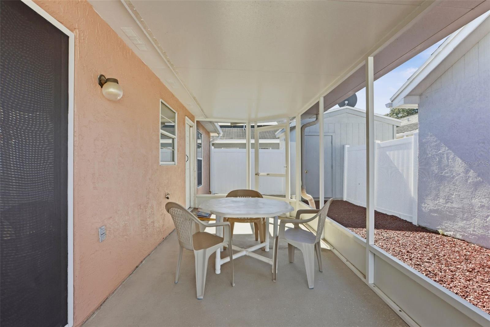 270 San Gabriel St Property Photo 7