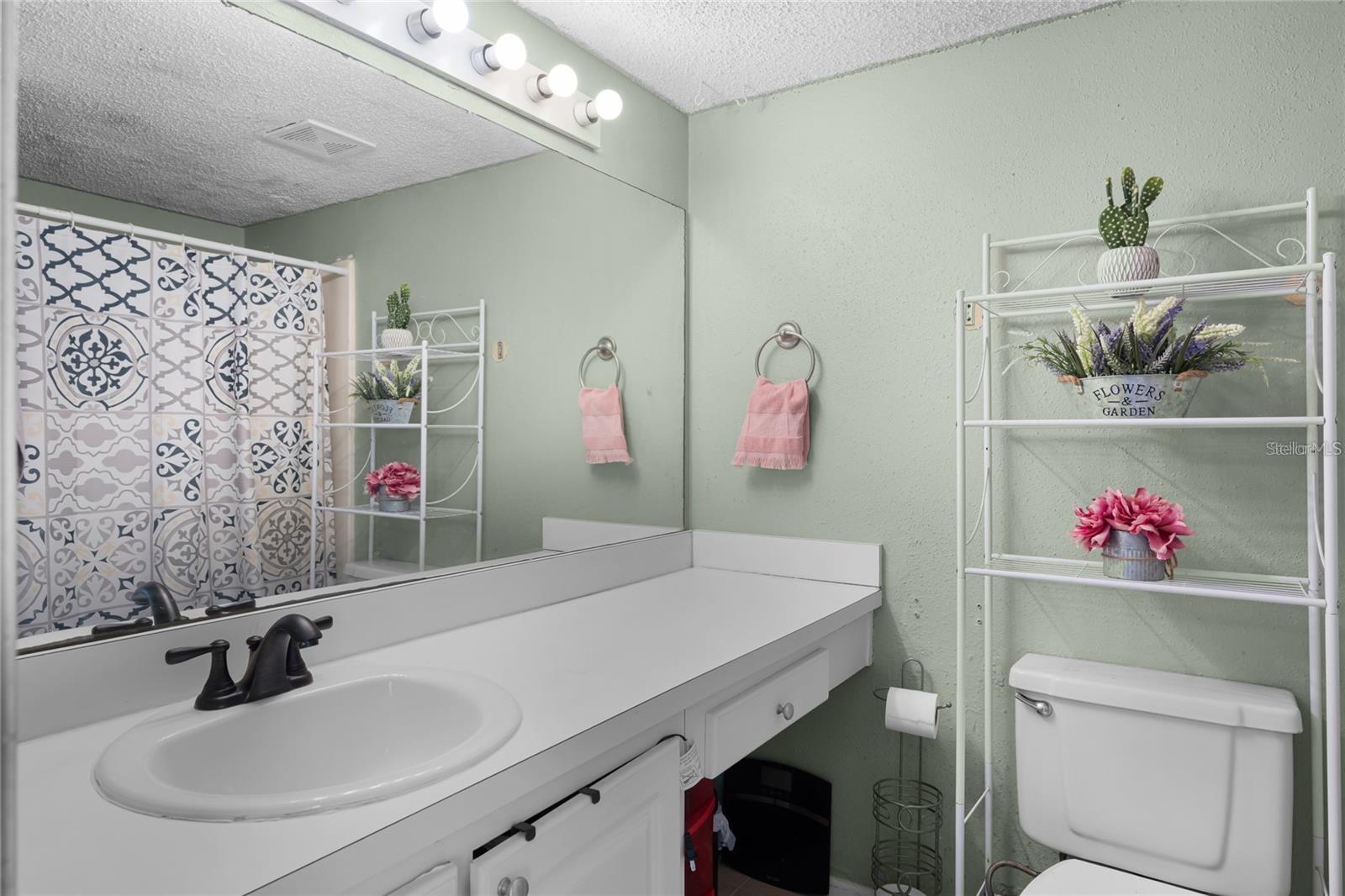 120 Blue Pointe Way #340 Property Photo 15
