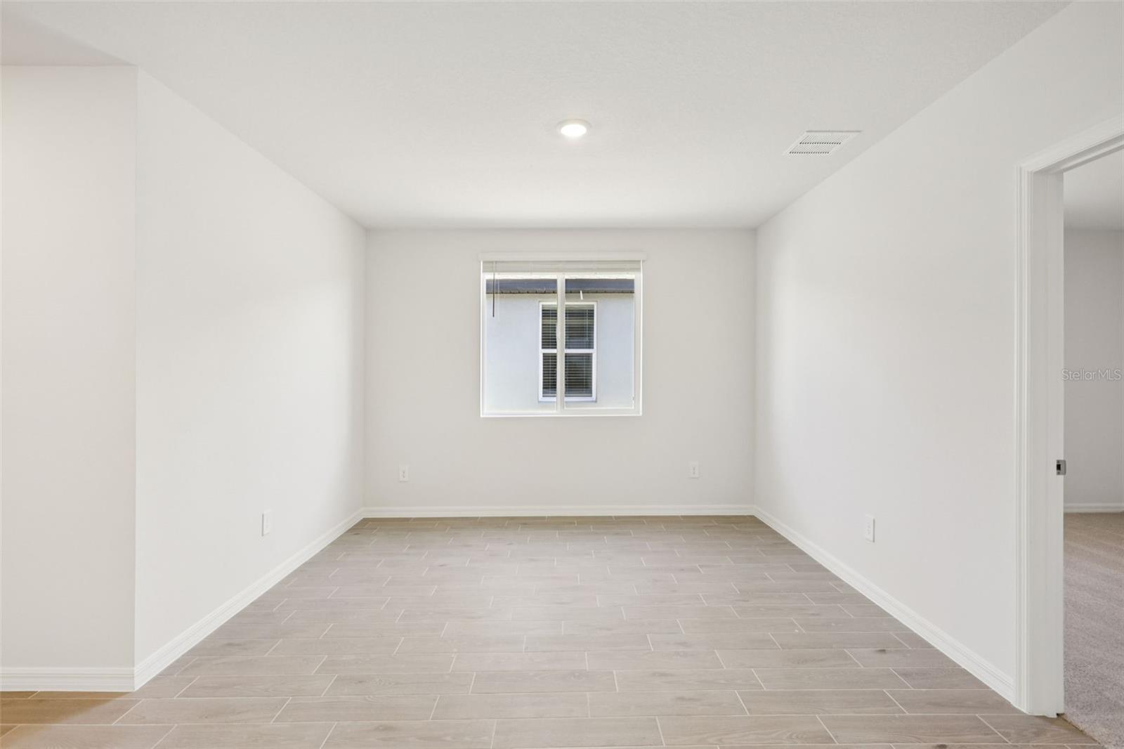 2238 Sageland Way Property Photo 16