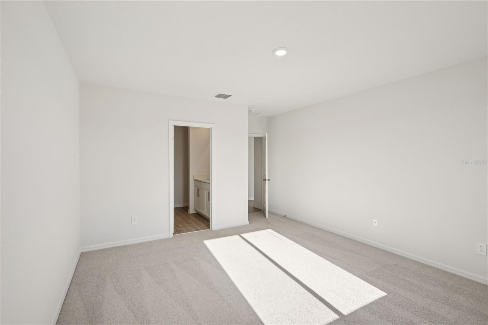 2238 Sageland Way Property Photo 21
