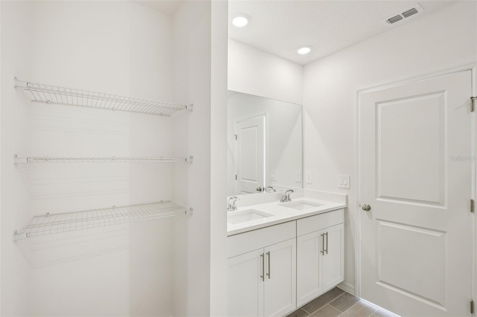2238 Sageland Way Property Photo 24