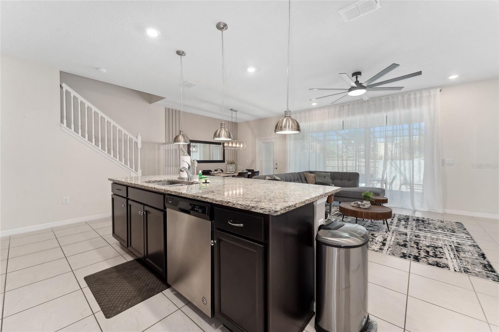 127 Jetty Way Property Photo 8