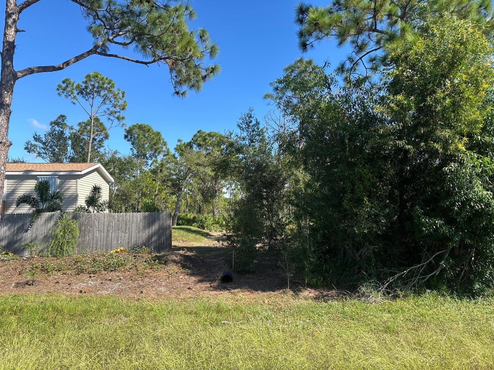 27028 Chamois Dr Property Photo 7