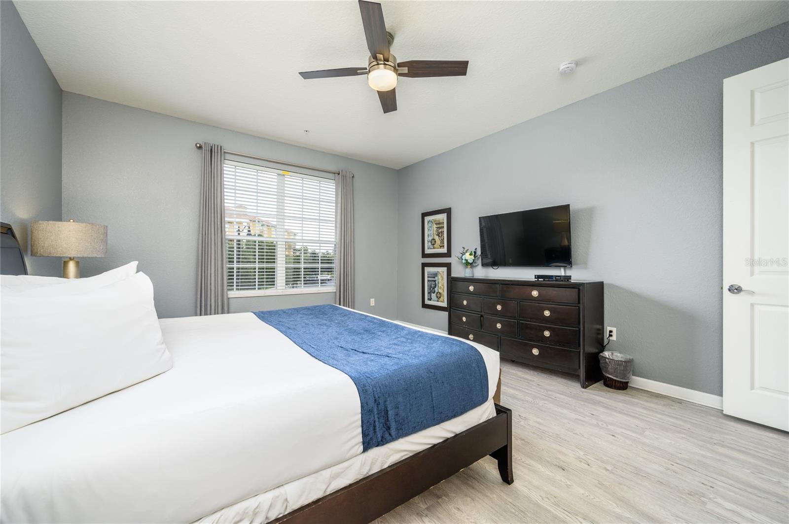 5012 Shoreway Loop #20507 Property Photo 19